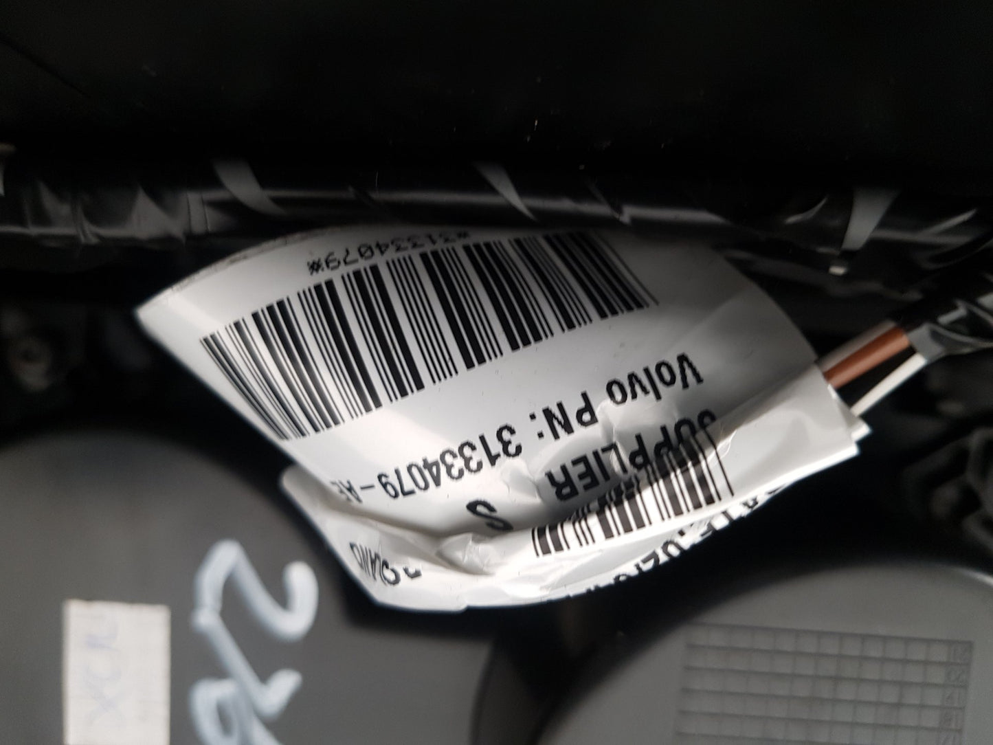 2012 - 2015 Volvo V40  Hatchback Centre Console 8632771