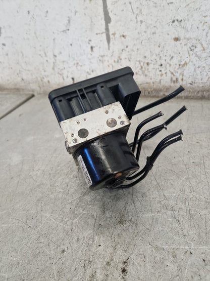 2004 - 2010 Volvo V50  Estate ABS Pump/Modulator 30794730AA
