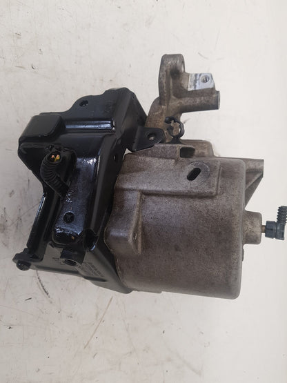 2012 Volvo S60  Saloon Fuel Filter Housing AV6Q-9180
