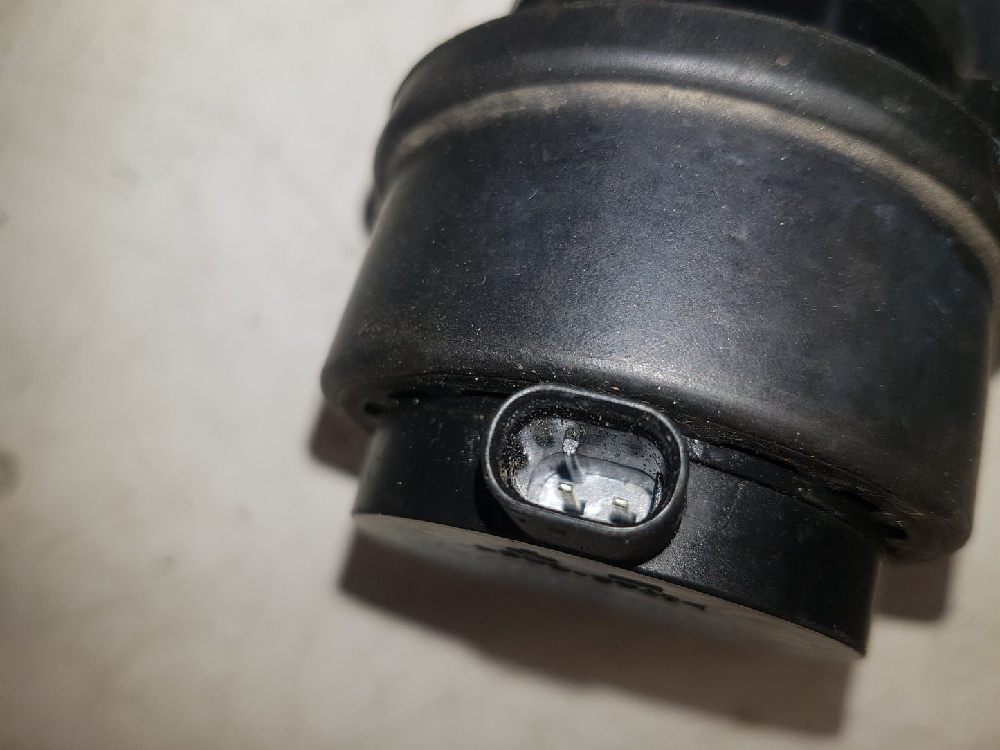 2013 - 2015 Volvo V60  Estate AUXILLARY WATER PUMP 31332380