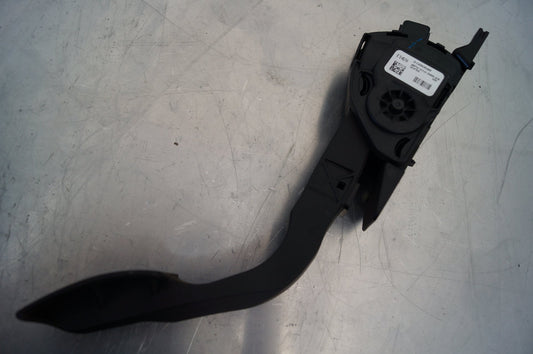 2012 - 2017 Volvo V40  Hatchback Accelerator Pedal 31280598