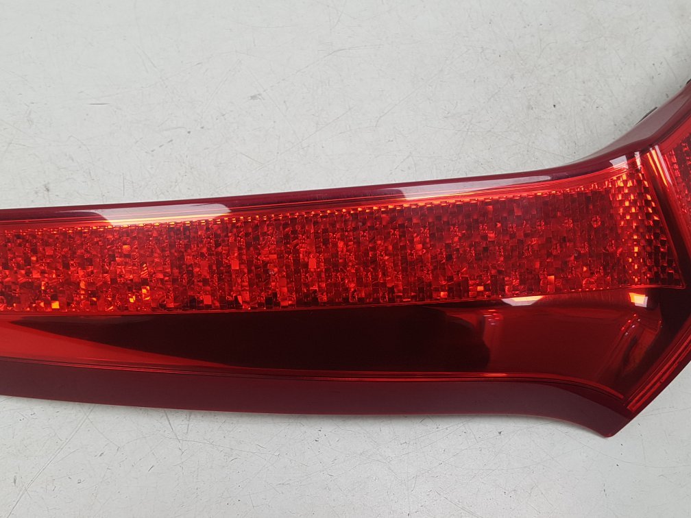 2008 - 2016 Volvo V70 III 135 Estate Left Taillight 31395068