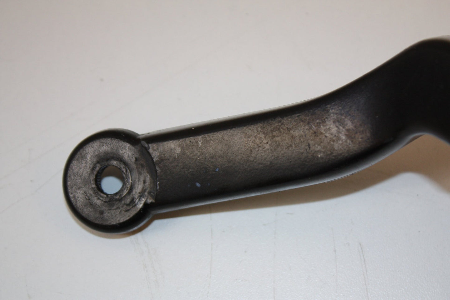 1994 - 1998 Volvo 960   Right Front Wiper Arm 3538310