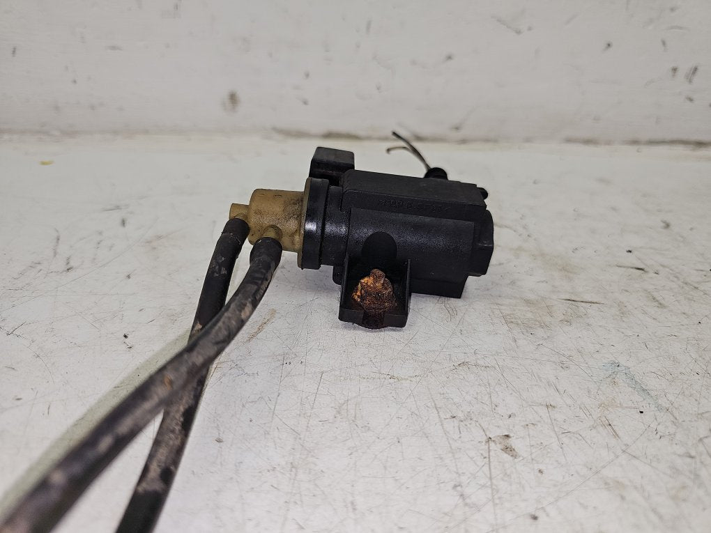 2005 - 2011 Saab 9-3 YS3F Saloon VACUUM CONTROL SOLENOID VALVE 55563532