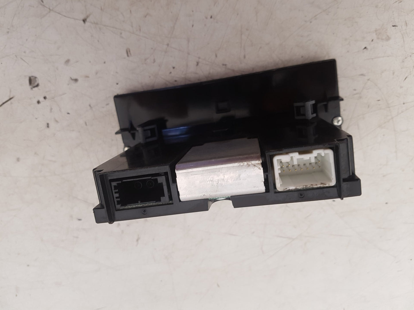 2006 - 2013 Volvo C70 II 542 Convertible Infotainment Control Module 31268056