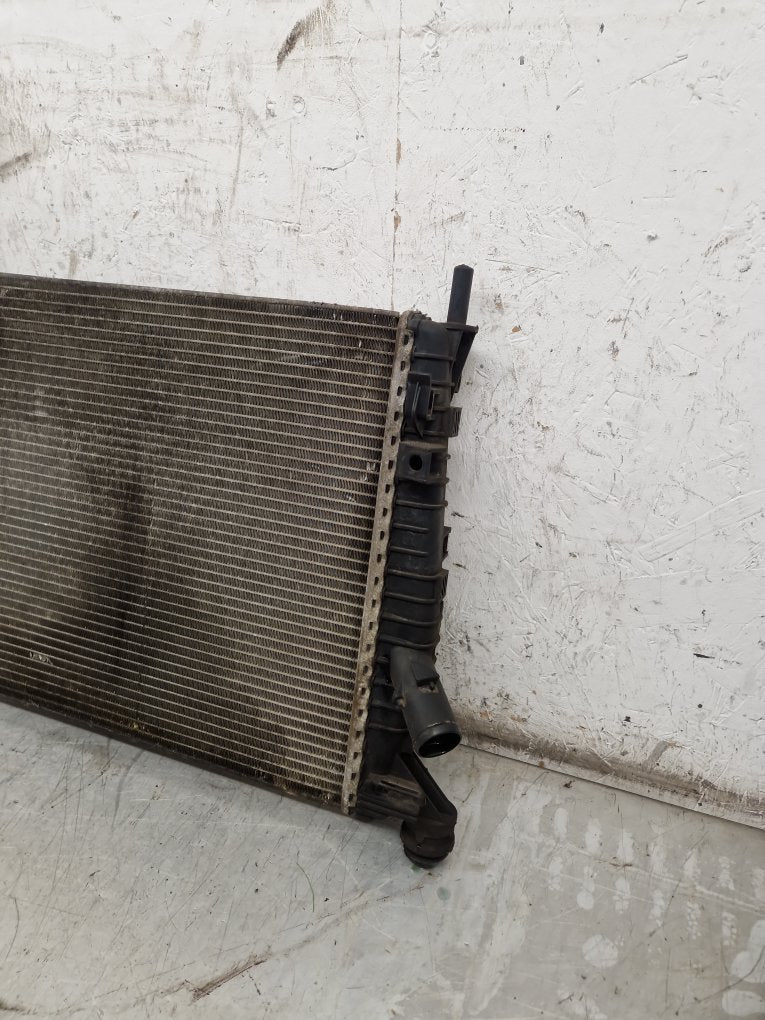 2004 - 2010 Volvo V50   Estate Radiator 3M5H8005TL