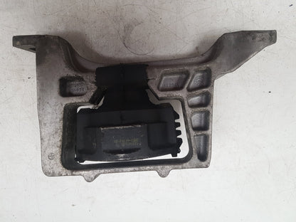 2006 - 2012 Volvo C30  Hatchback Right Engine Mount 3M516F012BH