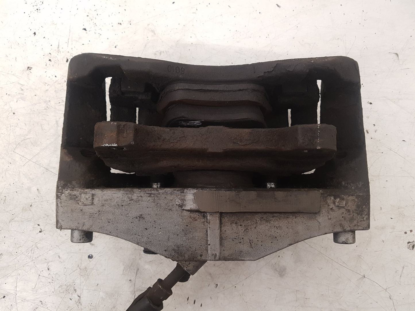 2003 - 2014 Volvo XC90 I 275 Estate Right Front Caliper 30657307