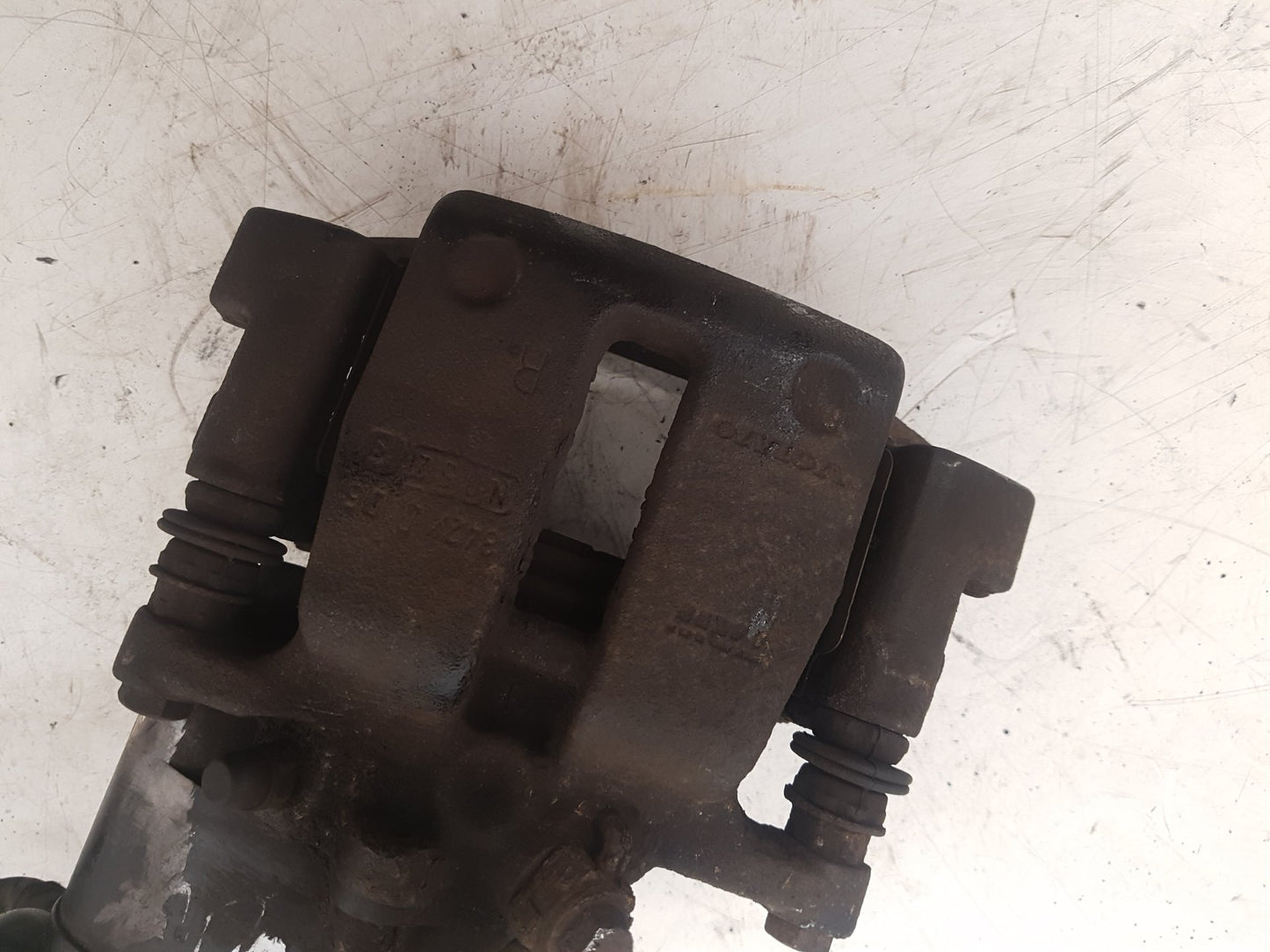 2008 - 2013 Volvo XC60 I 156 Estate Right Rear Caliper 32332594