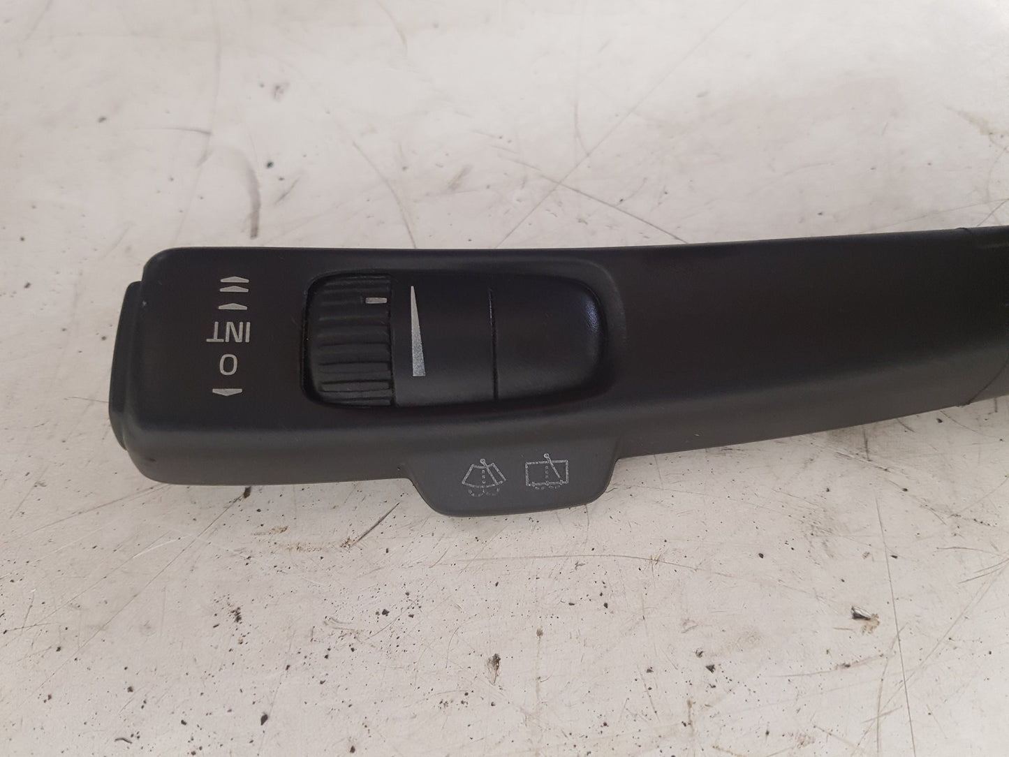 2010 - 2012 Volvo V50   Estate Wiper Switch 17D770