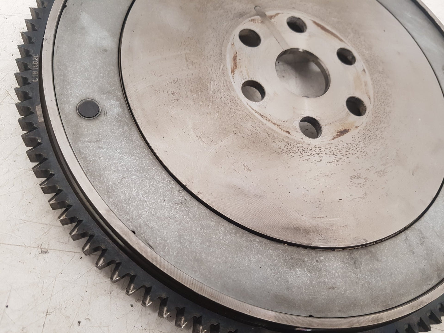 2010 - 2017 Volvo XC60  Estate FLYWHEEL AUTO 31325434