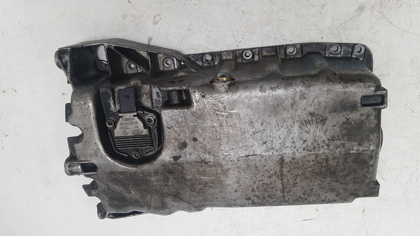2004 - 2011 Volkswagen Sharan   Oil Pan/Sump 038103603