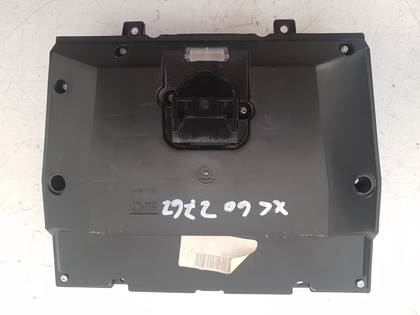 2008 - 2013 Volvo XC60 I 156 Estate HEATER & RADIO CONTROL PANNEL 30795272