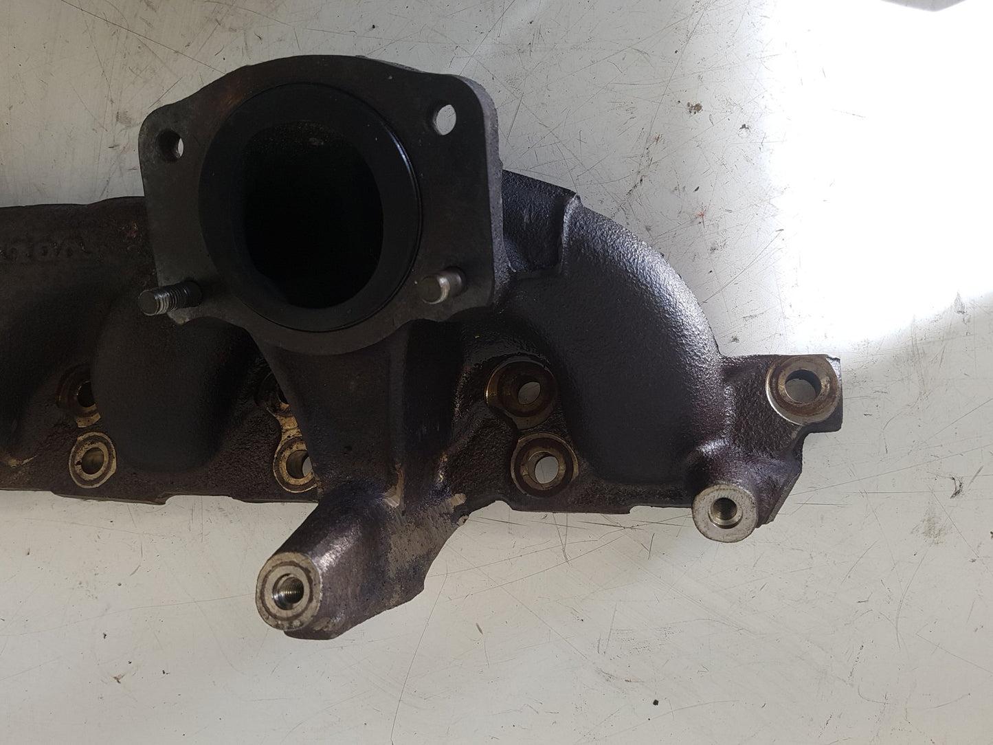 2005 Volvo S60  Saloon Exhaust Manifold 30637921