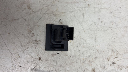 2008 - 2015 Volvo V70  Estate Hazard Switch Control Panel 30715066