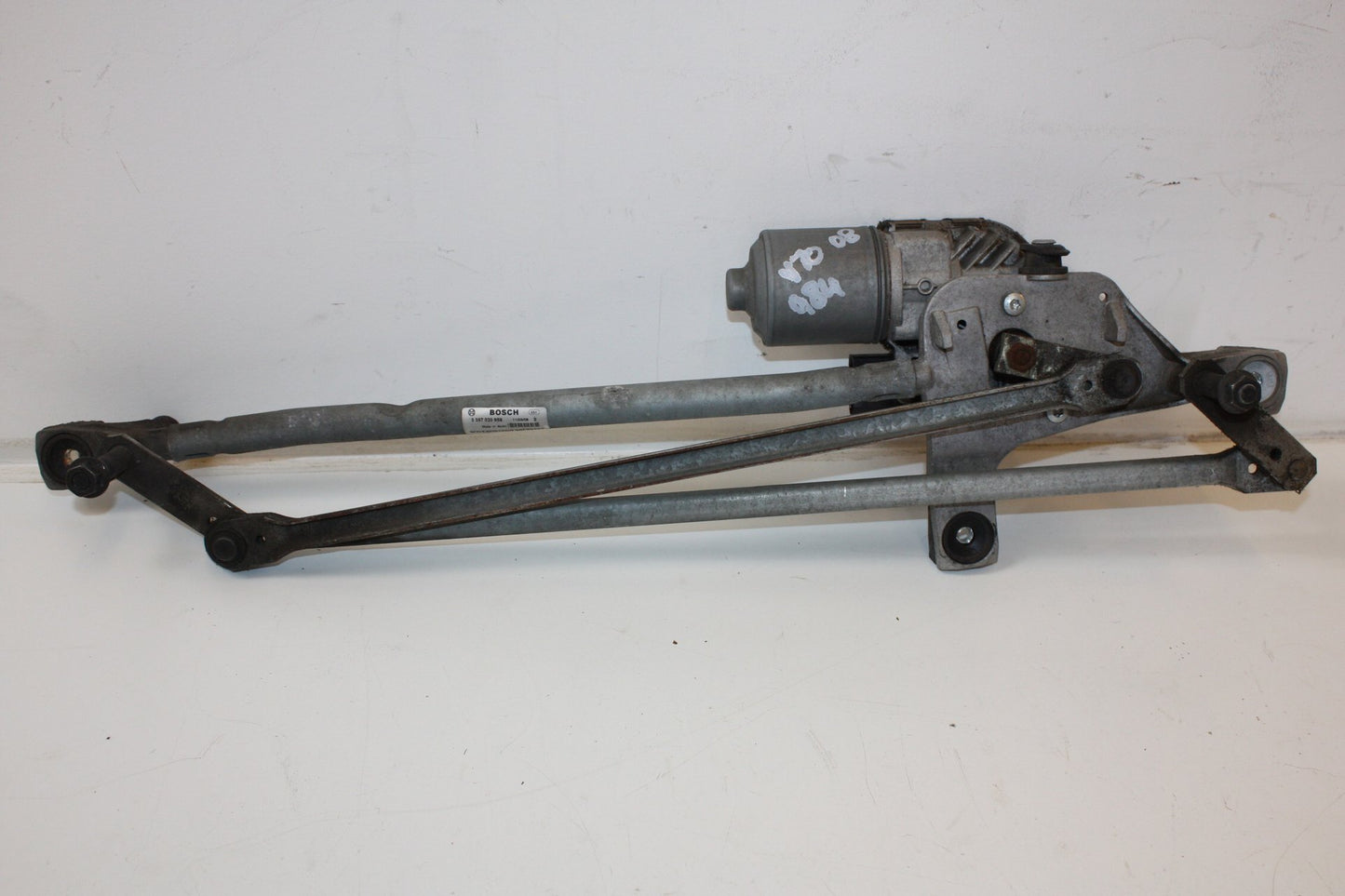 2007 - 2015 Volvo V70  Estate WIPER MOTOR (FRONT) & LINKAGE 30796359 1397220584 3397020959