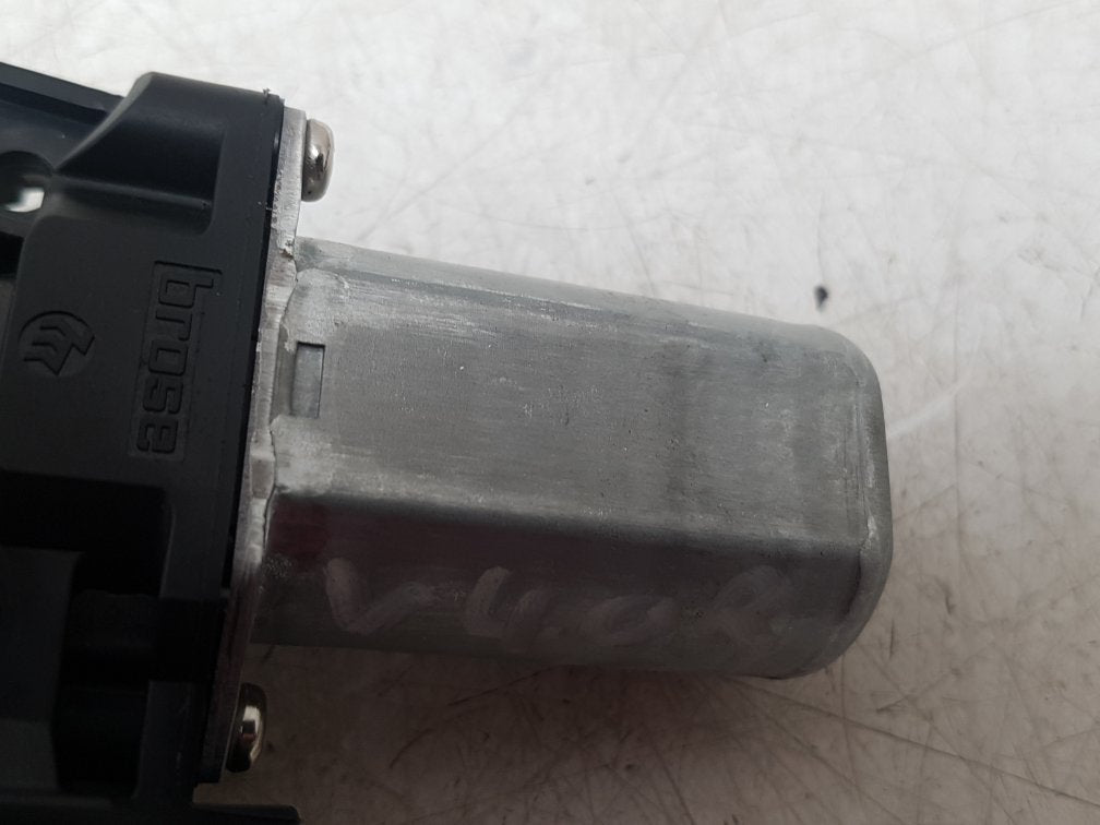 2012 - 2017 Volvo V40  Hatchback WINDOW REG MOTOR (PASSENGER SIDE REAR) 31378401