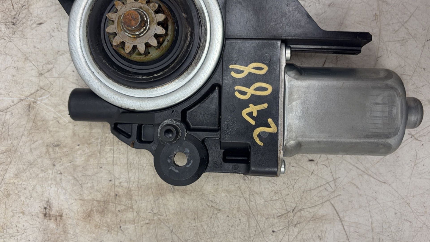 2008 - 2011 Volvo V70  Estate WINDOW REG MOTOR (DRIVER SIDE REAR) 970716-101