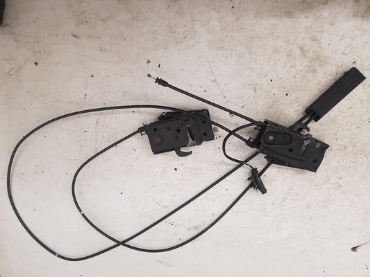 2017 - 2025 Volvo V90 235, 236 Estate Bonnet Cable 32226109 (RH)