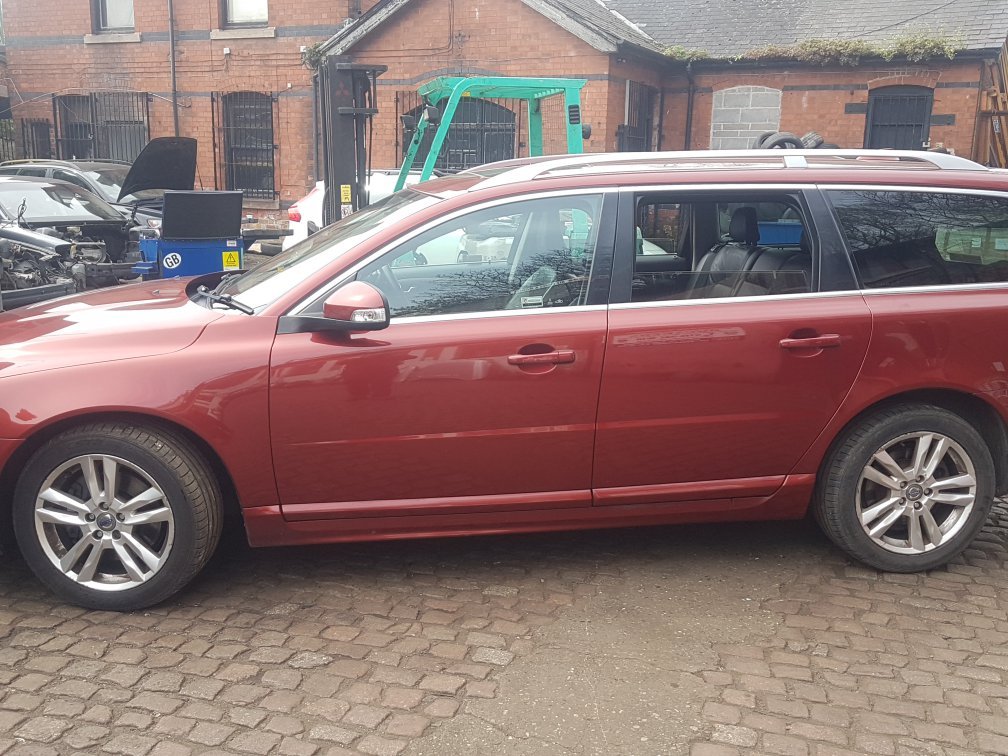 2011 Volvo V70 III 135 Estate Diesel