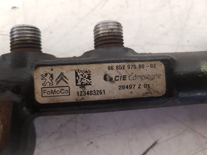2013 - 2016 Volvo V40 III 525 Hatchback Injection Rail 968529758002