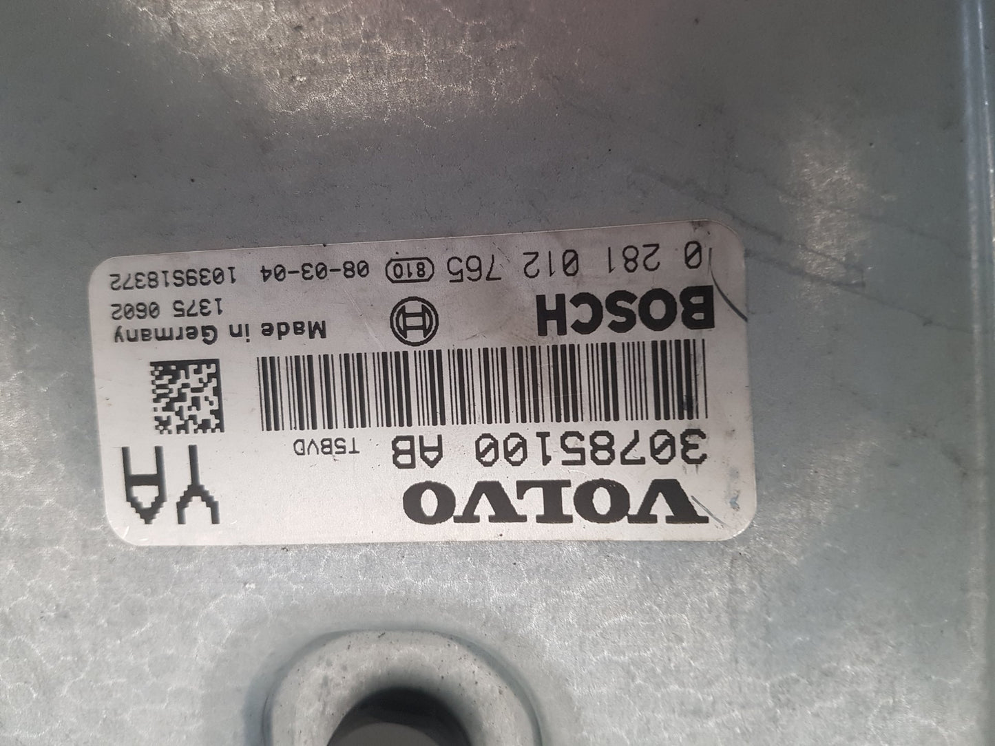 2007 - 2016 Volvo V70  Estate Engine ECU 30785100 AB 0281012765