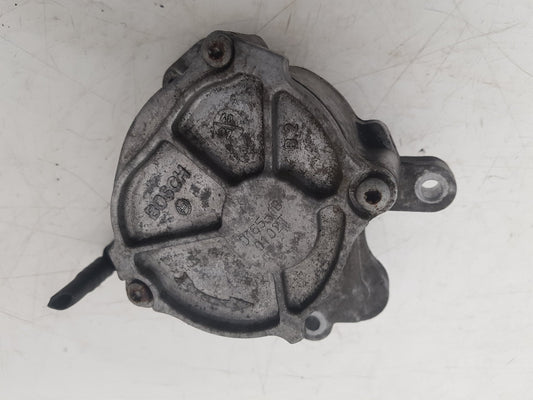2006 - 2010 Volvo C70   Vacuum/Air Pump 30725859
