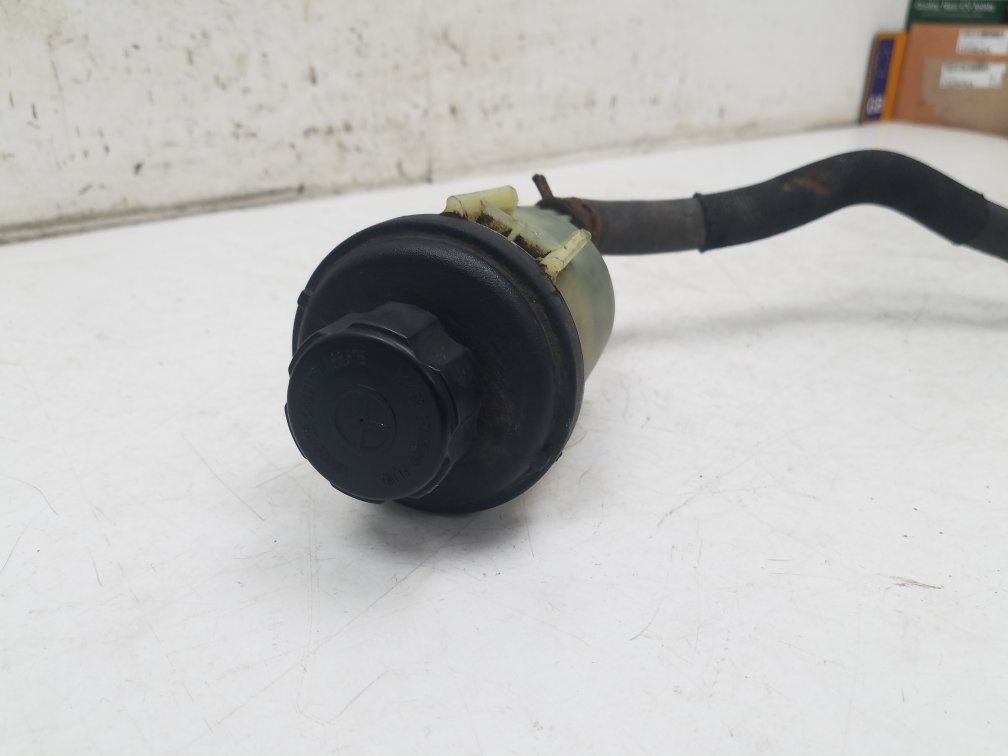 2009 - 2013 Volvo XC60  Estate POWER STEERING RESEVOIR 31302576