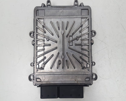 2004 - 2007 Volvo V70  Estate Engine ECU 30729826A