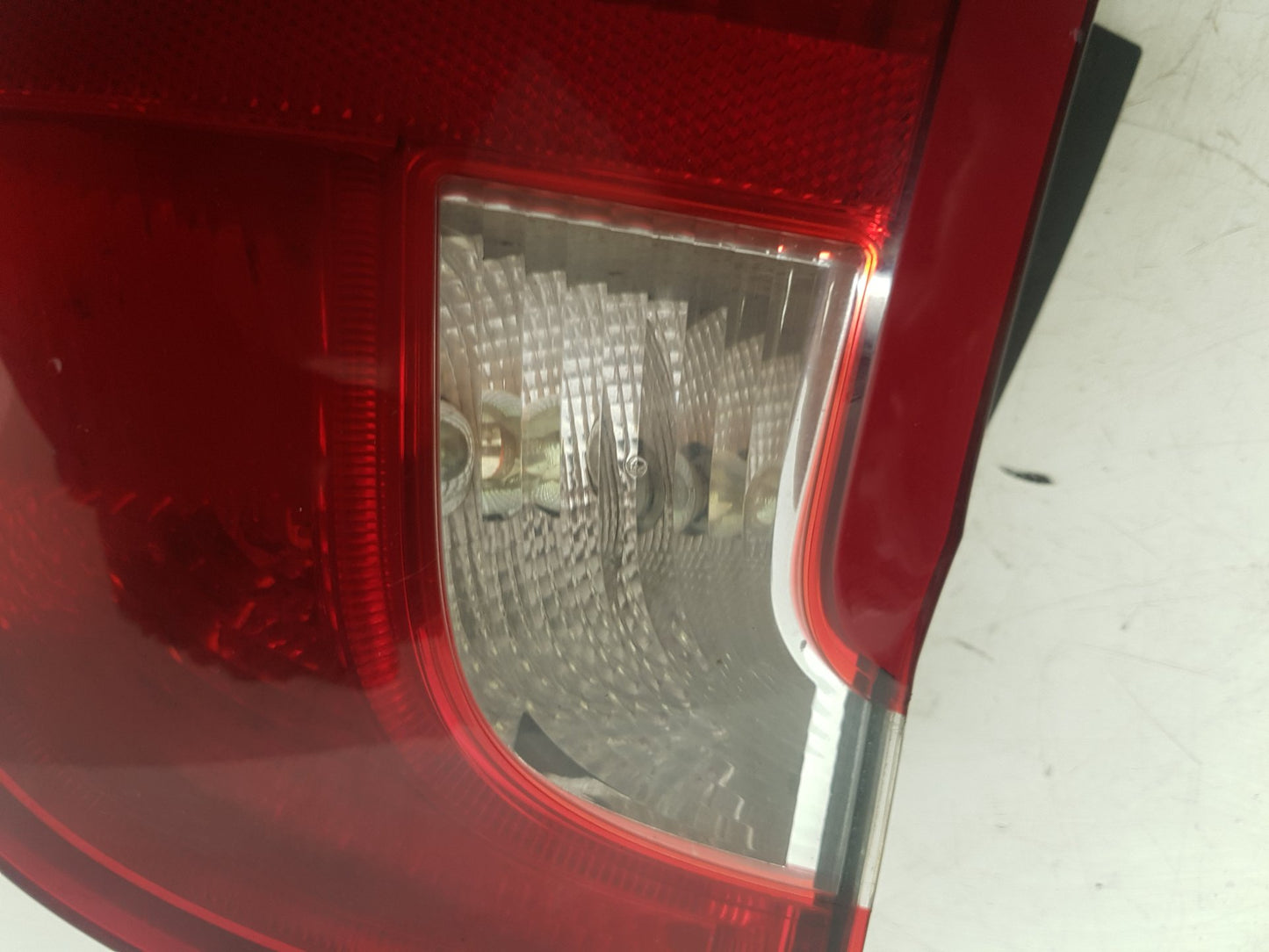 2012 Volvo S60  Saloon Right Taillight 30796268