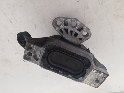 2010 Saab 95  Saloon Right Engine Mount 13227717