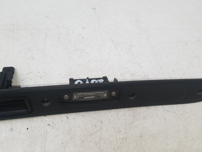 2010 - 2015 Volvo S60   TAILGATE/ BOOT HANDLE WITH LIGHTS 31253640