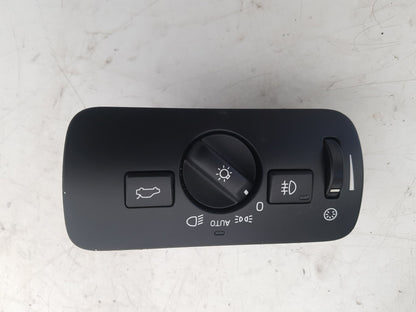 2015 - 2019 Volvo V40 Cross Country  Hatchback Headlight Switch 31443831