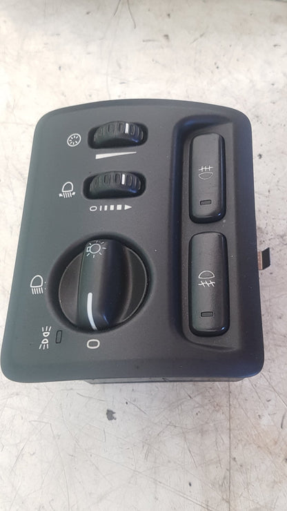 2003-2007 Volvo XC70 II 295 Estate Driving Light Switch 30739314