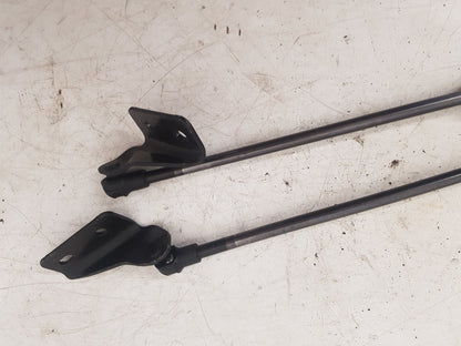 2005 - 2010 Volvo XC90  Estate TAILGATE STRUTS/RAMS - PAIR 30634580