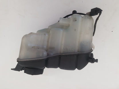 2012 - 2016 Volvo XC70  Estate Radiator Pressure Bottle 6G91-8K218-D2L4A
