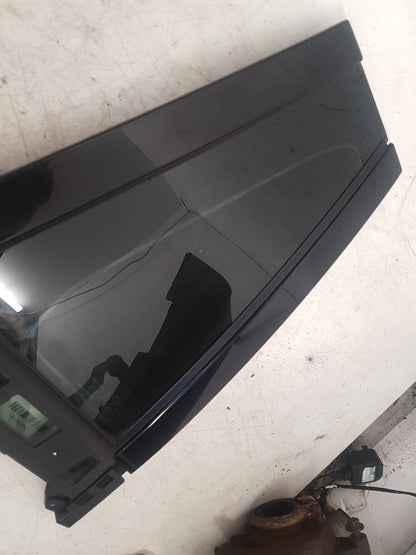 2017 - 2026 Volvo V60 II 225 Estate Right Rear Quarter Door Glass 31442969