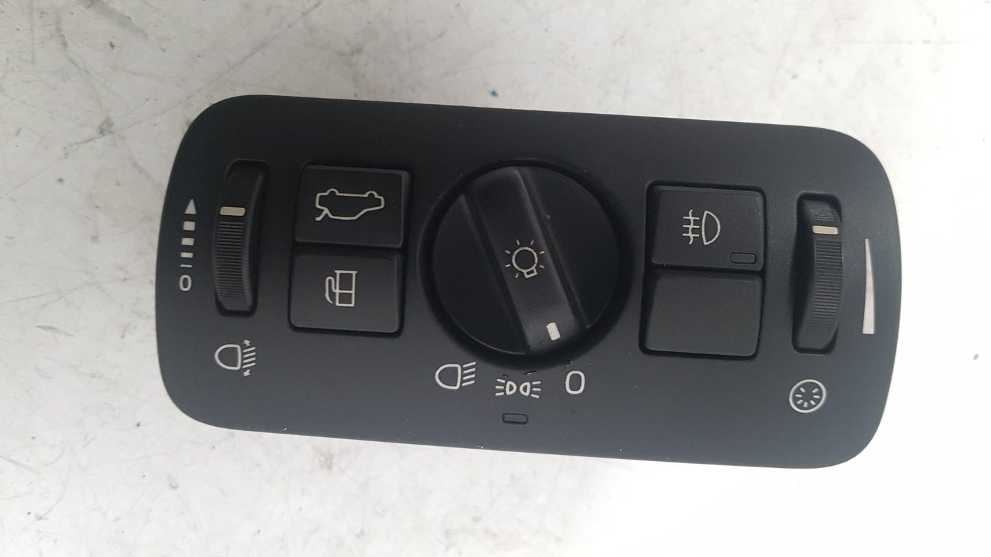 2008 - 2017 Volvo XC60  Estate Headlight Switch 30739413