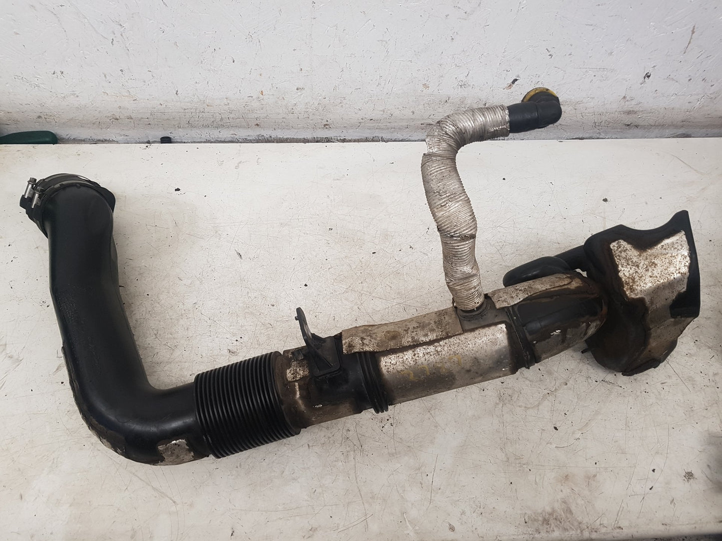 2004 - 2010 Volvo V50   Estate Air Resonator 3M51-9A673H