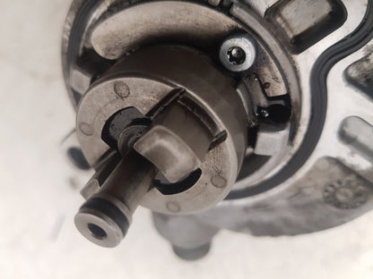 2004 - 2010 Volvo V50   Estate VOLVO BRAKE VACUUM PUMP 08699237
