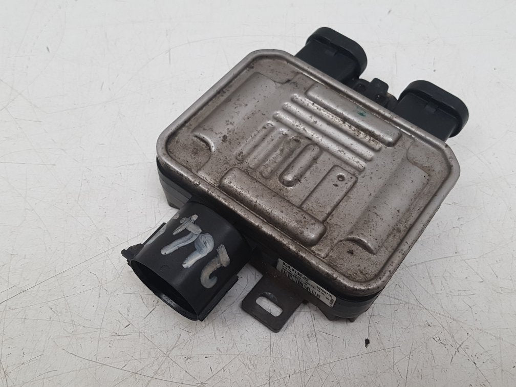2012 - 2016 Volvo V40 Cross Country  Hatchback COOLING FAN RELAY 940013802