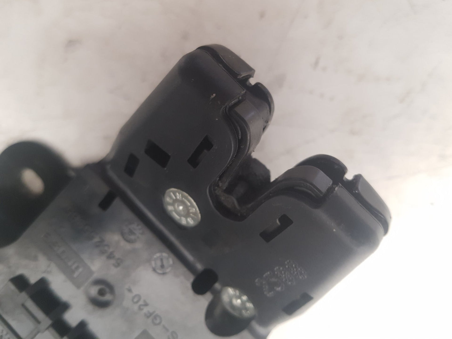 2010 - 2012 Saab 9-5  Saloon Tailgate Lock Mechanism 13501988 545255965