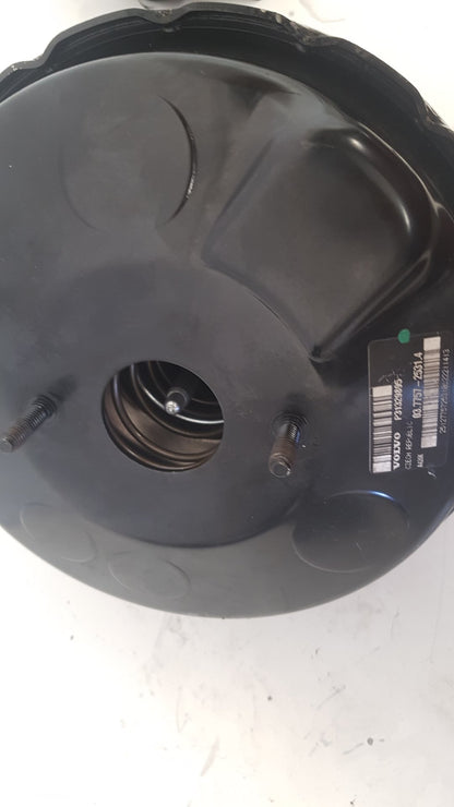 2009 - 2013 Volvo V60  Estate Brake Booster 31329895