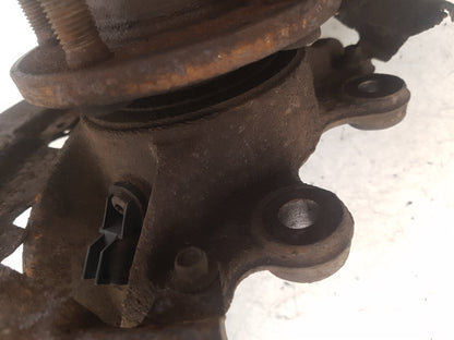 2004 - 2010 Volvo V50   Estate Left Front Hub Assembly 3M513K171