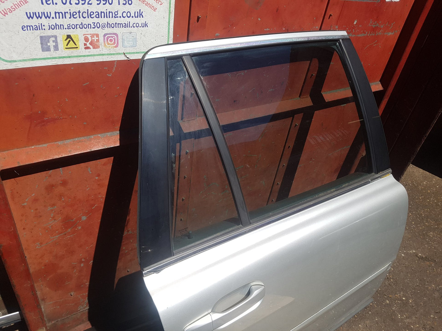 2005-2014 Volvo XC90 Right Rear Door (UK Drivers side Rear) Complete Silver