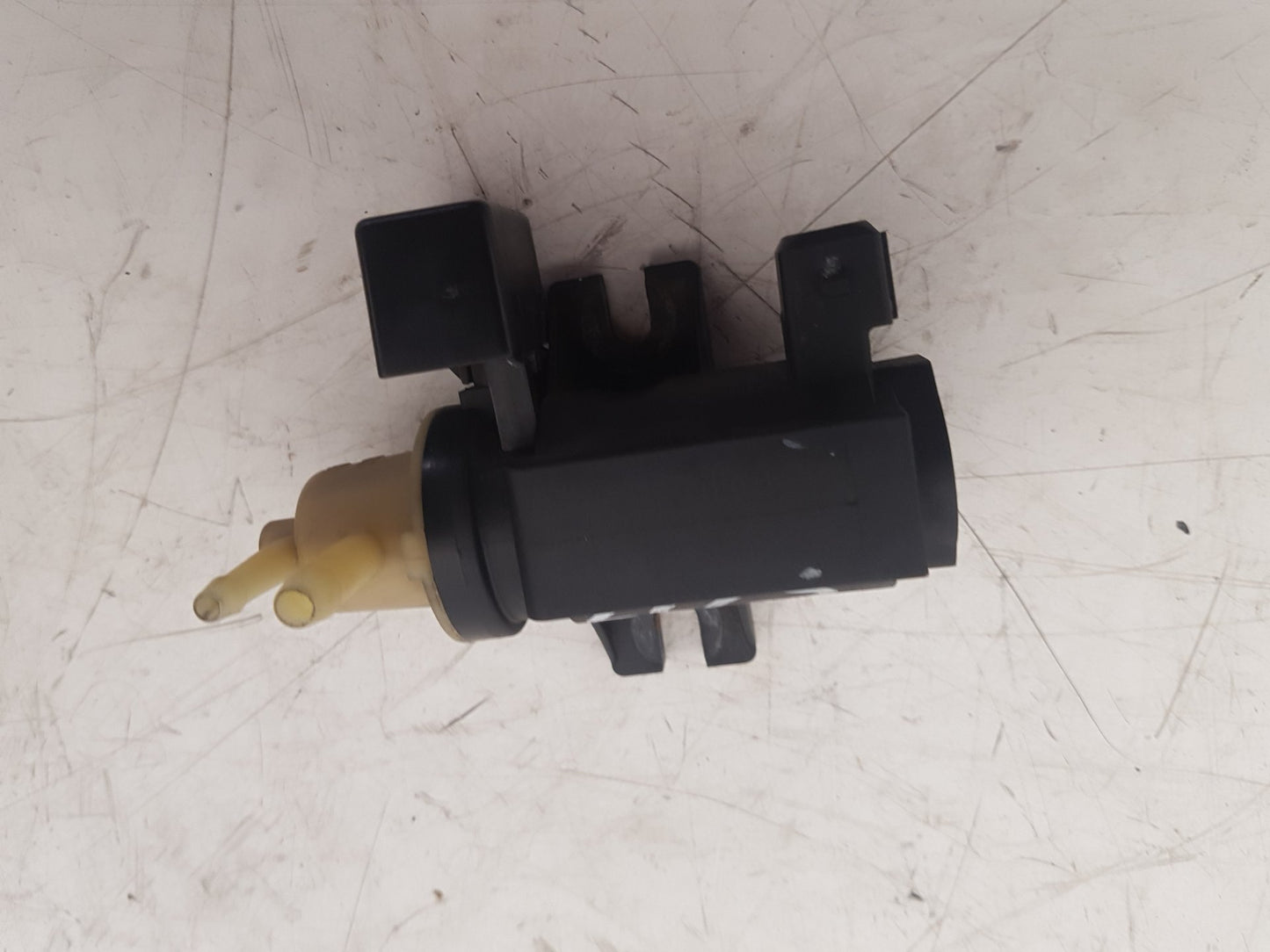 2010 - 2012 Saab 9-5  Saloon TURBO BOOST CONTROLLER 55573362