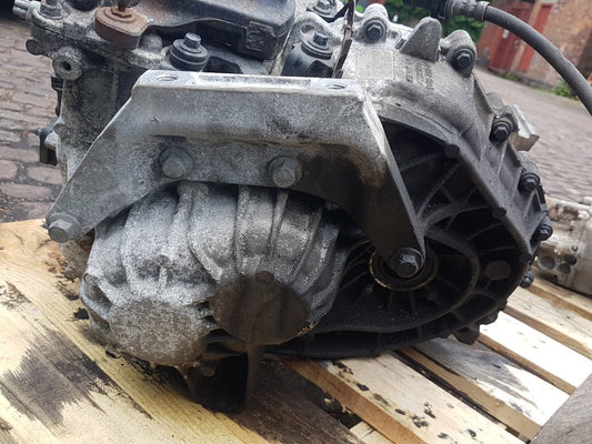 2010 - 2016 Volvo V60   Manual Gearbox 1285121