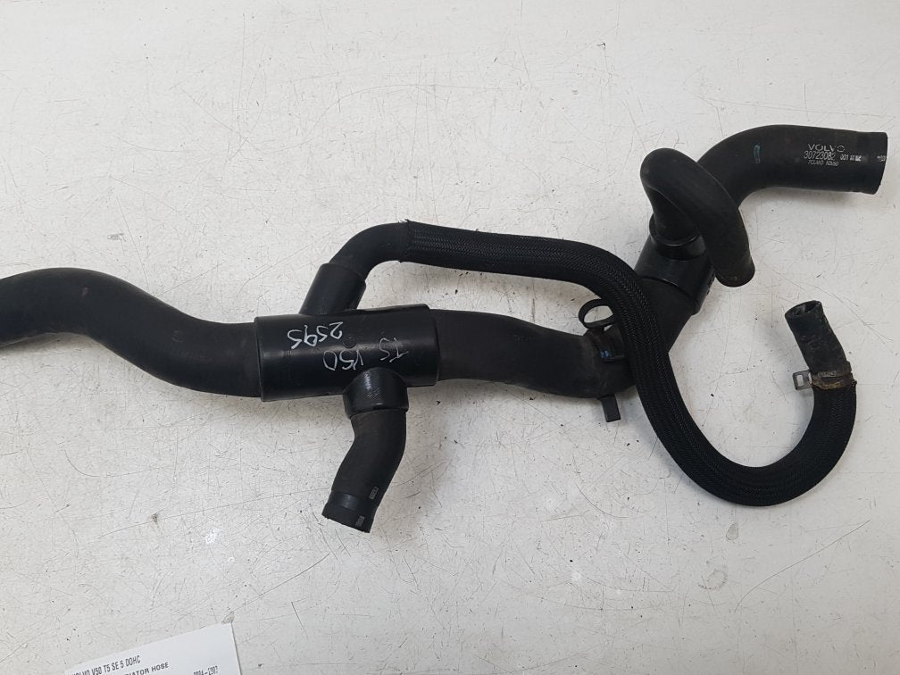 2004 - 2007 Volvo V50  Estate RADIATOR HOSE 30723082