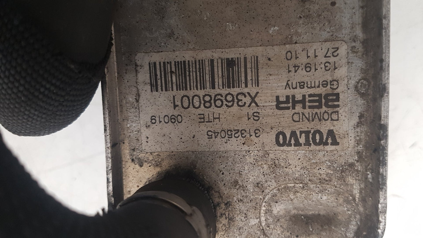 2010 - 2012 Volvo V50   Estate Engine Oil Cooler 31325045