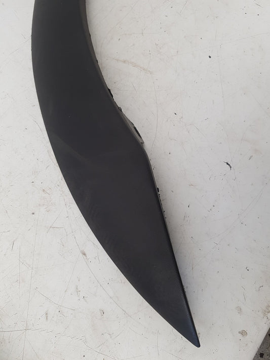 2000 - 2007 Volvo XC70  Estate Right Rear Wheel Arch Moulding 30678046